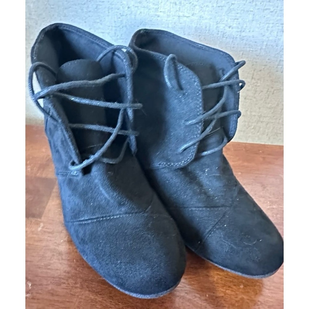 DREAM PAIRS Women's Wedge Boots Casual Fashion Lace Up Low Heel Ankle Booties